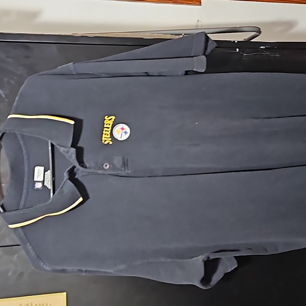 Men's shirt